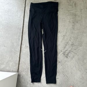 Black lululemon leggings